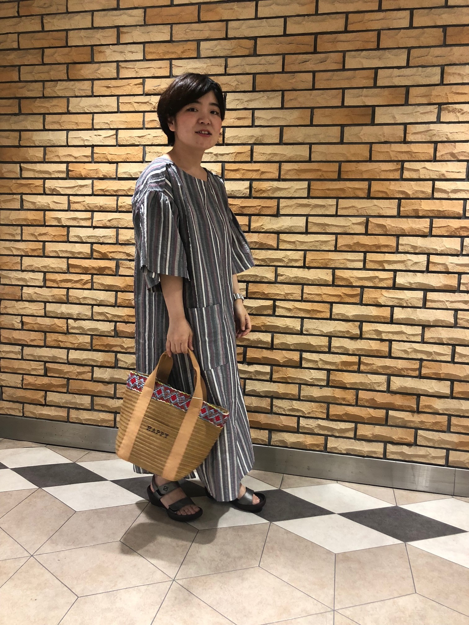 夏ワンピとtシャツ ガウチョコーディネート バーニッシュカンパニーブログ