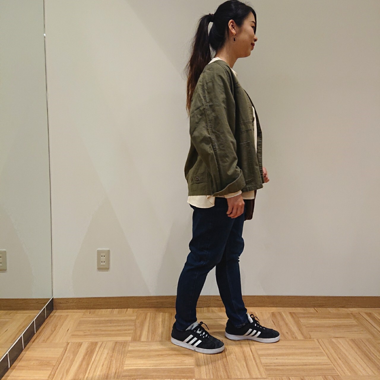 7DA58C53-B410-44FD-9575-B61CA68283C1