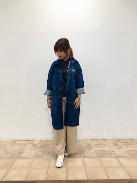 大人気 Sunvalley の新作トレーナーと Cafetty のロングデニムジャケットで作る ゆるっとカジュアルコーデ バーニッシュカンパニーブログ