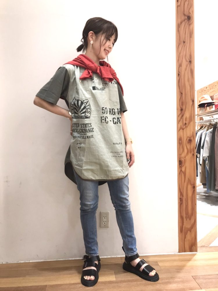 0BB71862-37C7-4EA4-BA4C-670437B1CA5B