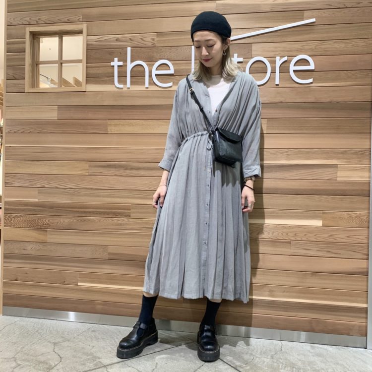 前回も大好評 タックガウンワンピースの再入荷 バーニッシュカンパニーブログ