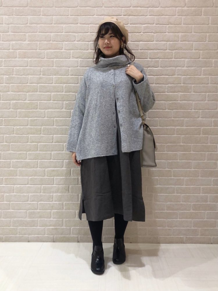 08mab 新作ワンピースでナチュラルコーデ バーニッシュカンパニーブログ