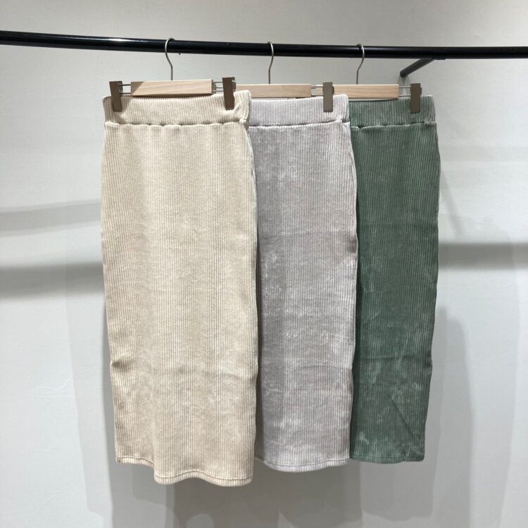 LINE_ALBUM_2022冬プレ委託セモア物撮り_221211_9