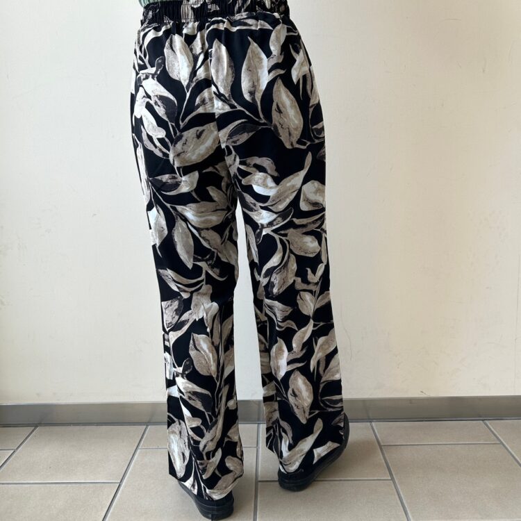 LINE_ALBUM_2023.06.28_230627_2