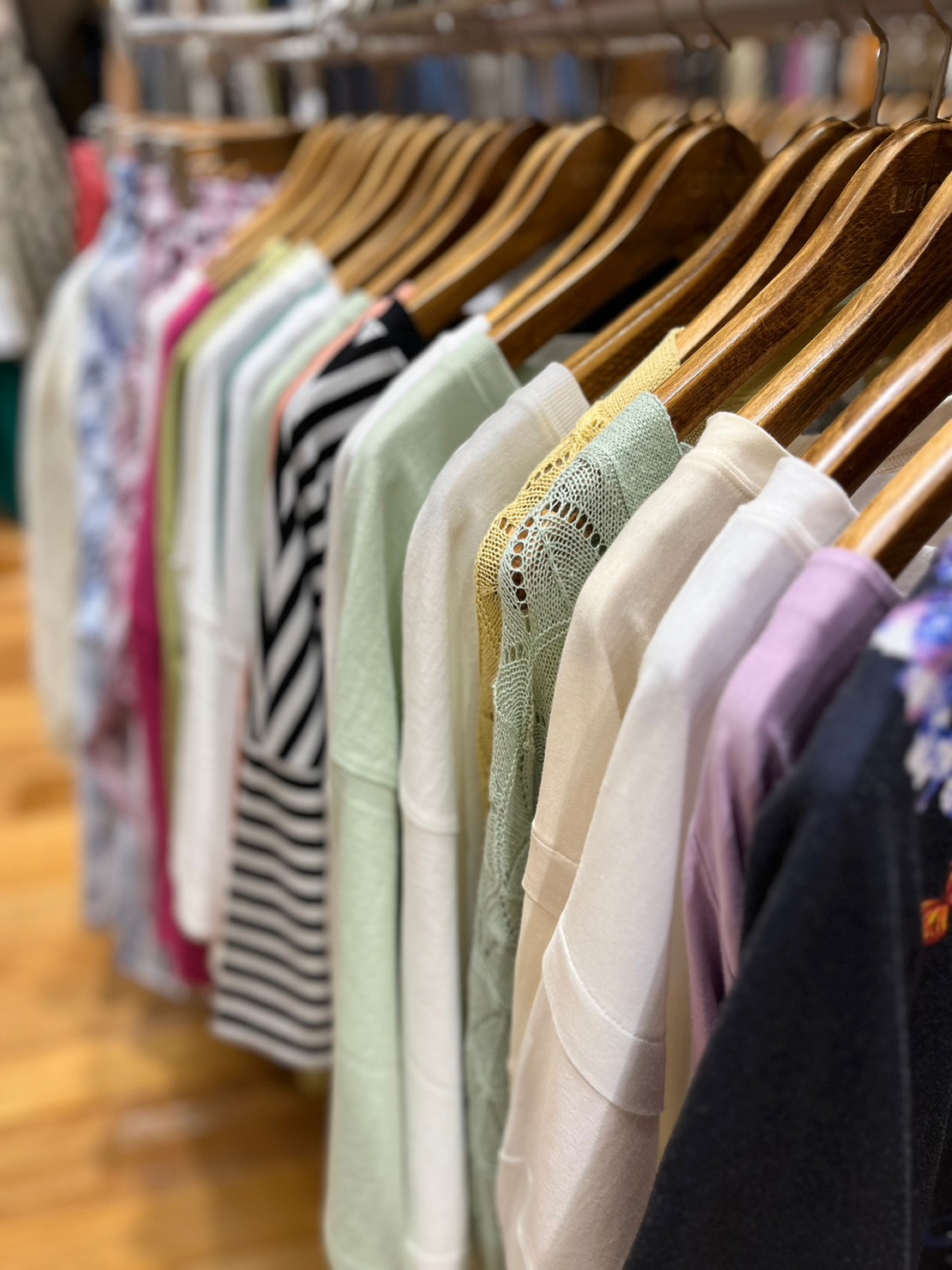 LINE_ALBUM_0906ScoLar売場_230906_1