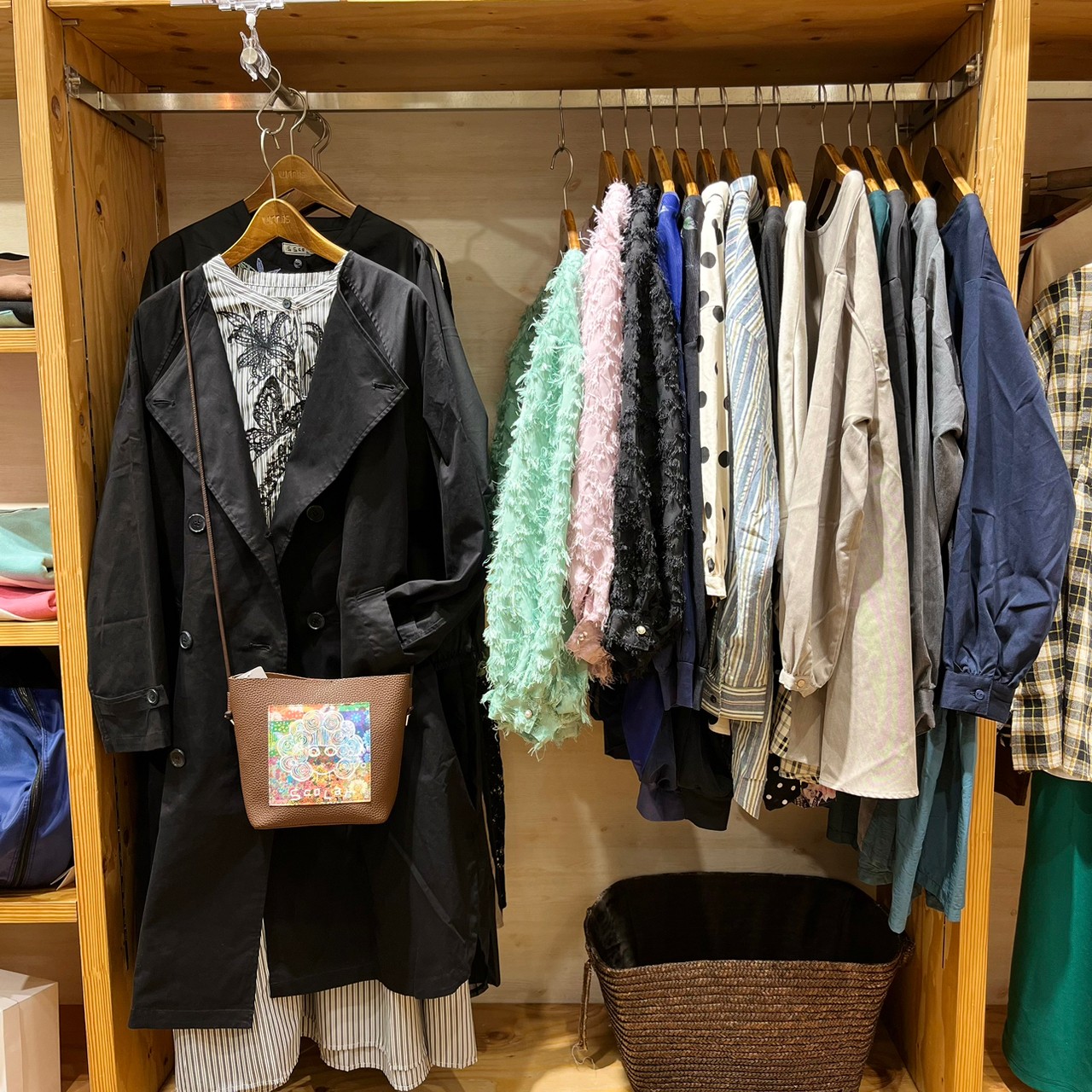 LINE_ALBUM_0906ScoLar売場_230906_4