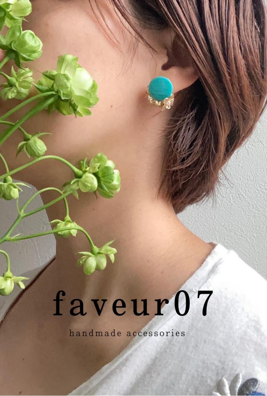 【faveur07】ヴィンテージボタンのアクセサリー♪