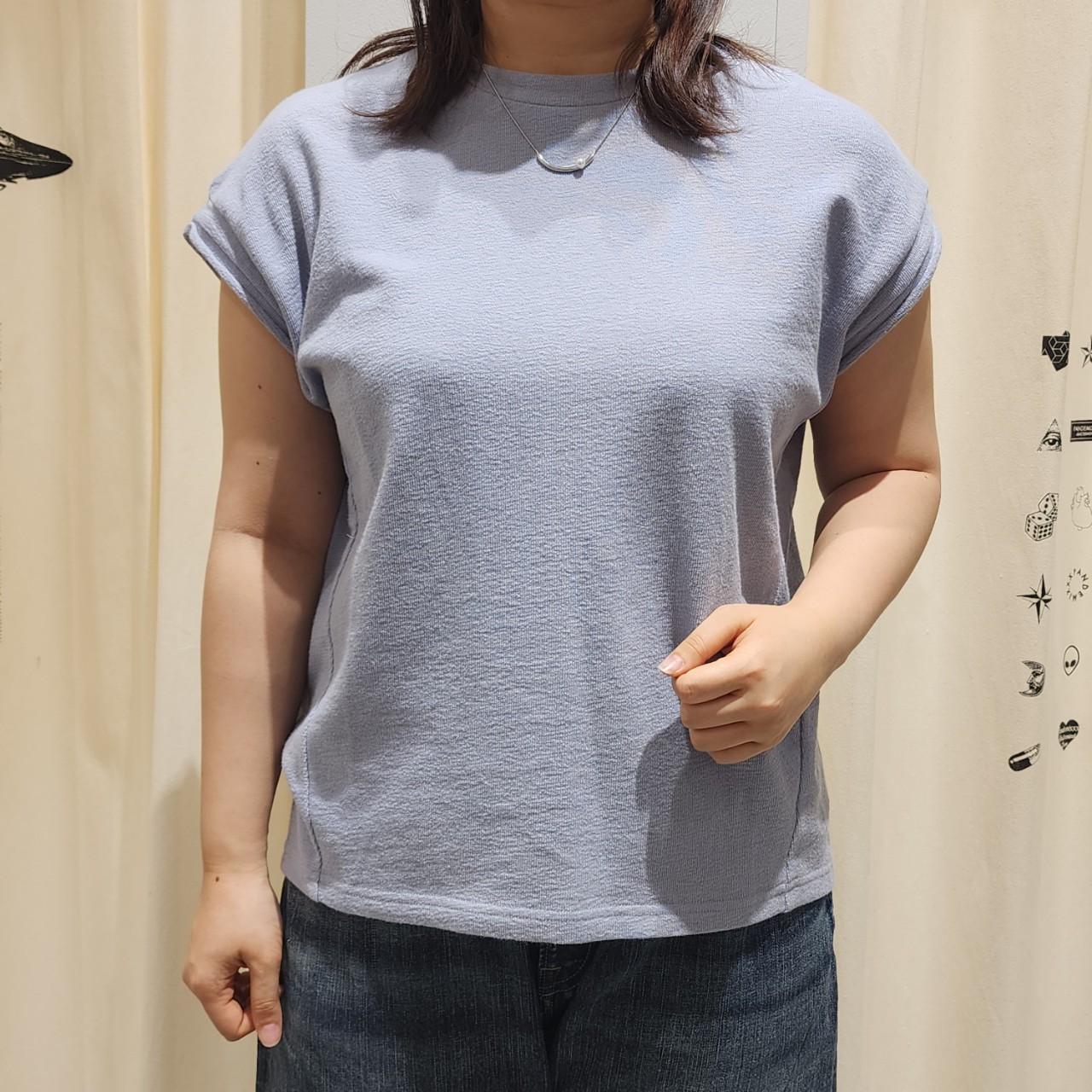 A4C18D7F-F956-4020-A4C9-0DD460DC5D25
