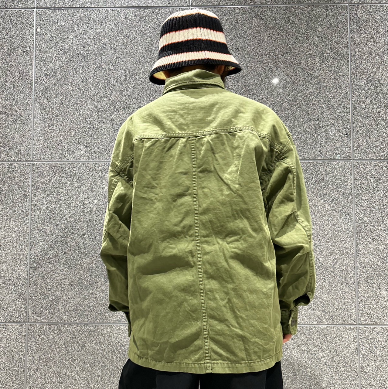 1 (9)