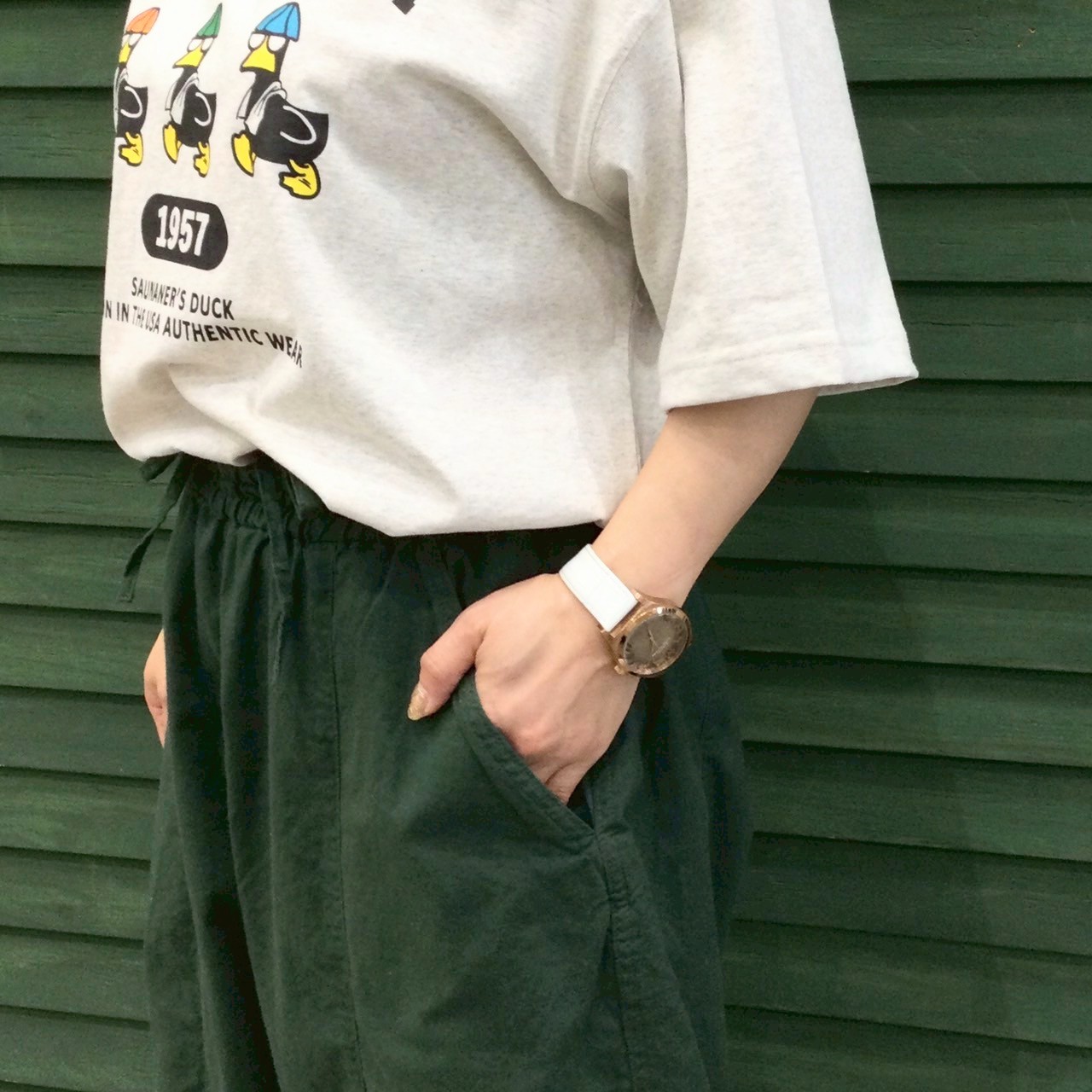 1000008304