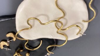【chise jewelry】流れるフォルムをアクセントに♪