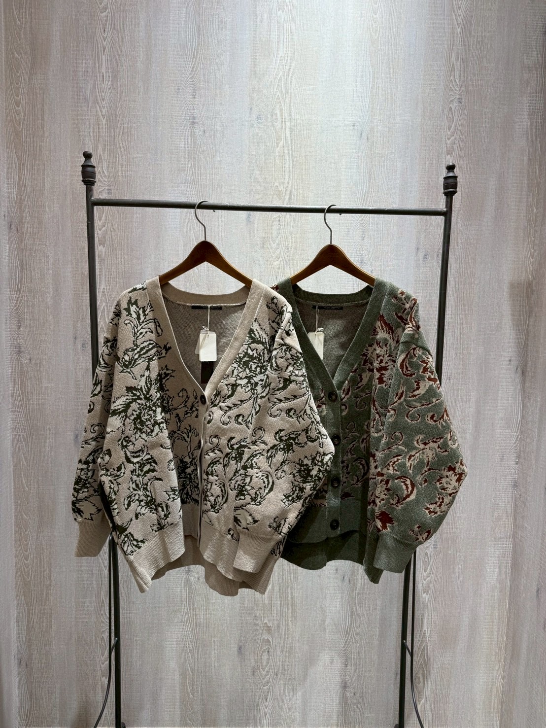 62CA36D6-C438-4A74-86D5-2EDB16A654EF