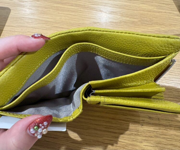 LINE_ALBUM_20251110_251110_16