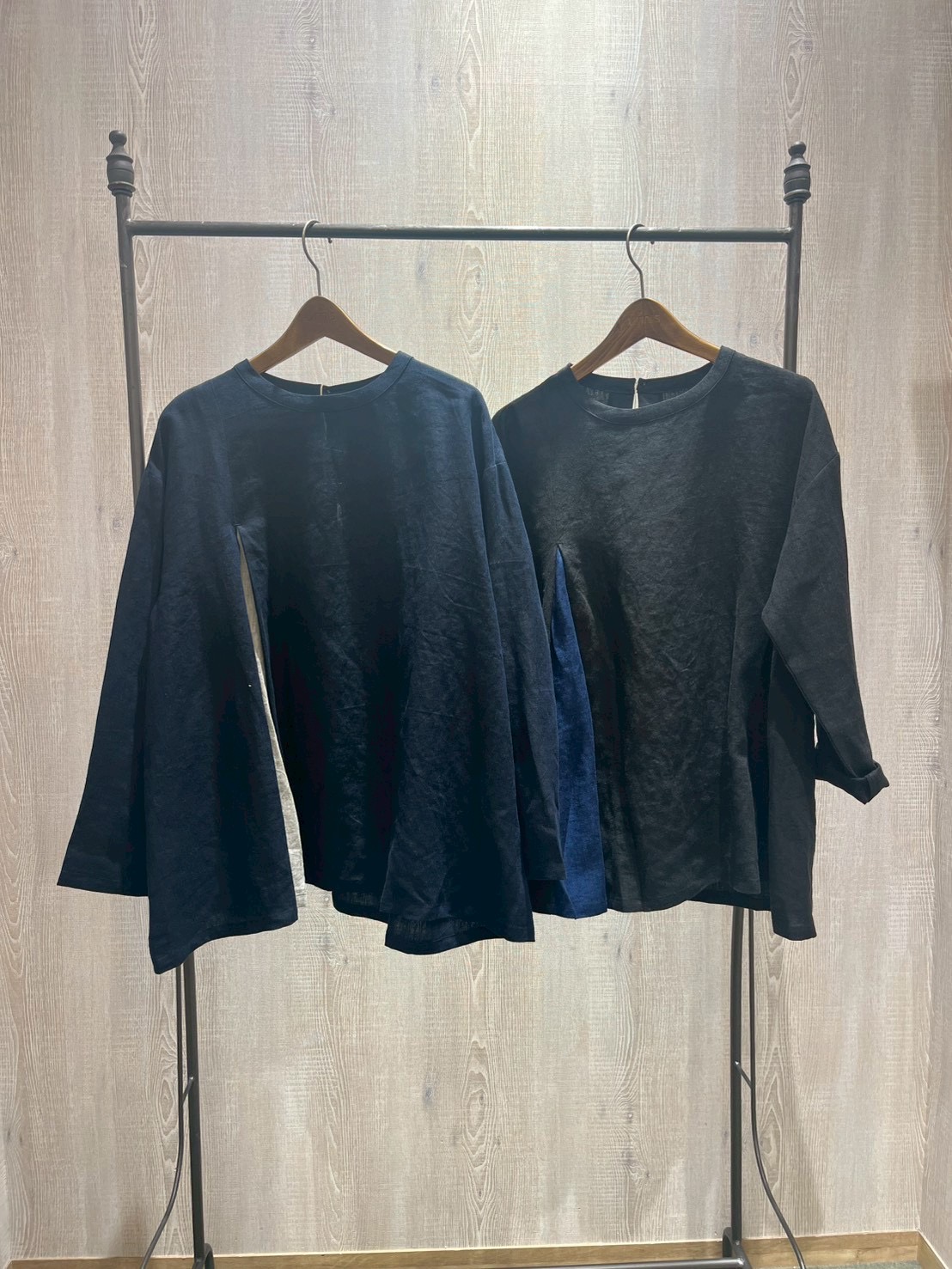 4437A193-65EA-4C3F-8048-9AFBFF39A945