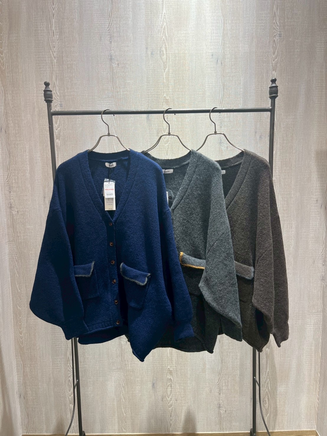 9FBA5D5E-F1FF-4834-9CA5-5C5B4058F675