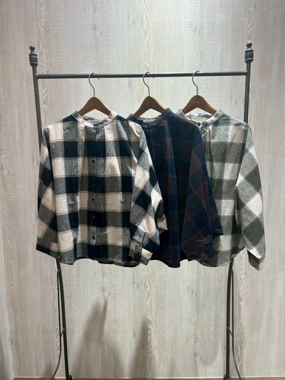 E258C5B0-7E8A-4A58-8FB5-50A282D3DED2