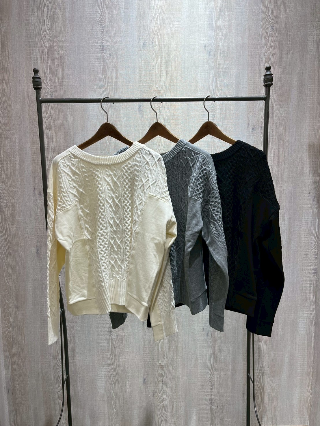 EBFDEFC1-804D-49A9-82FC-55B8F391DAC0