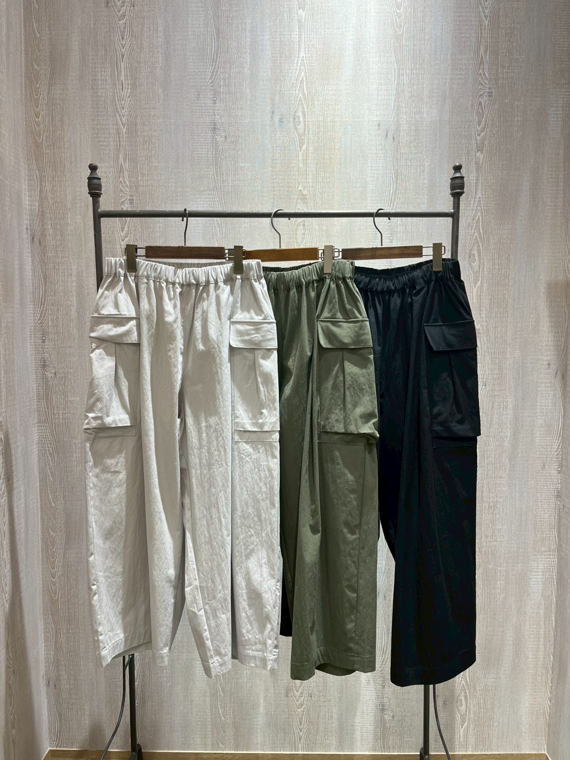 7CB9EAE9-339B-4DDF-8EC5-81A29D97AABD