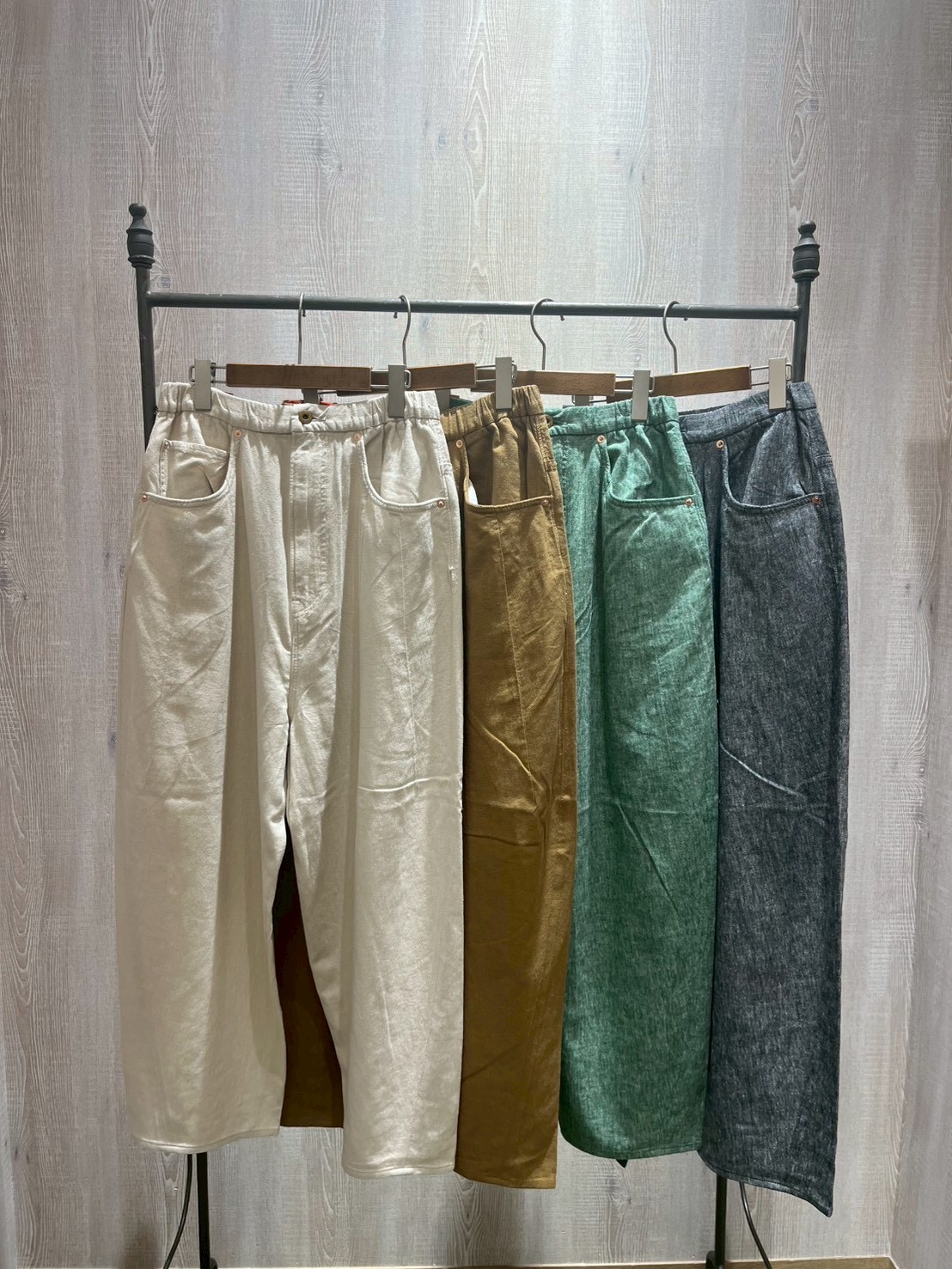 A3F14E68-7502-4F8F-801E-248655623936