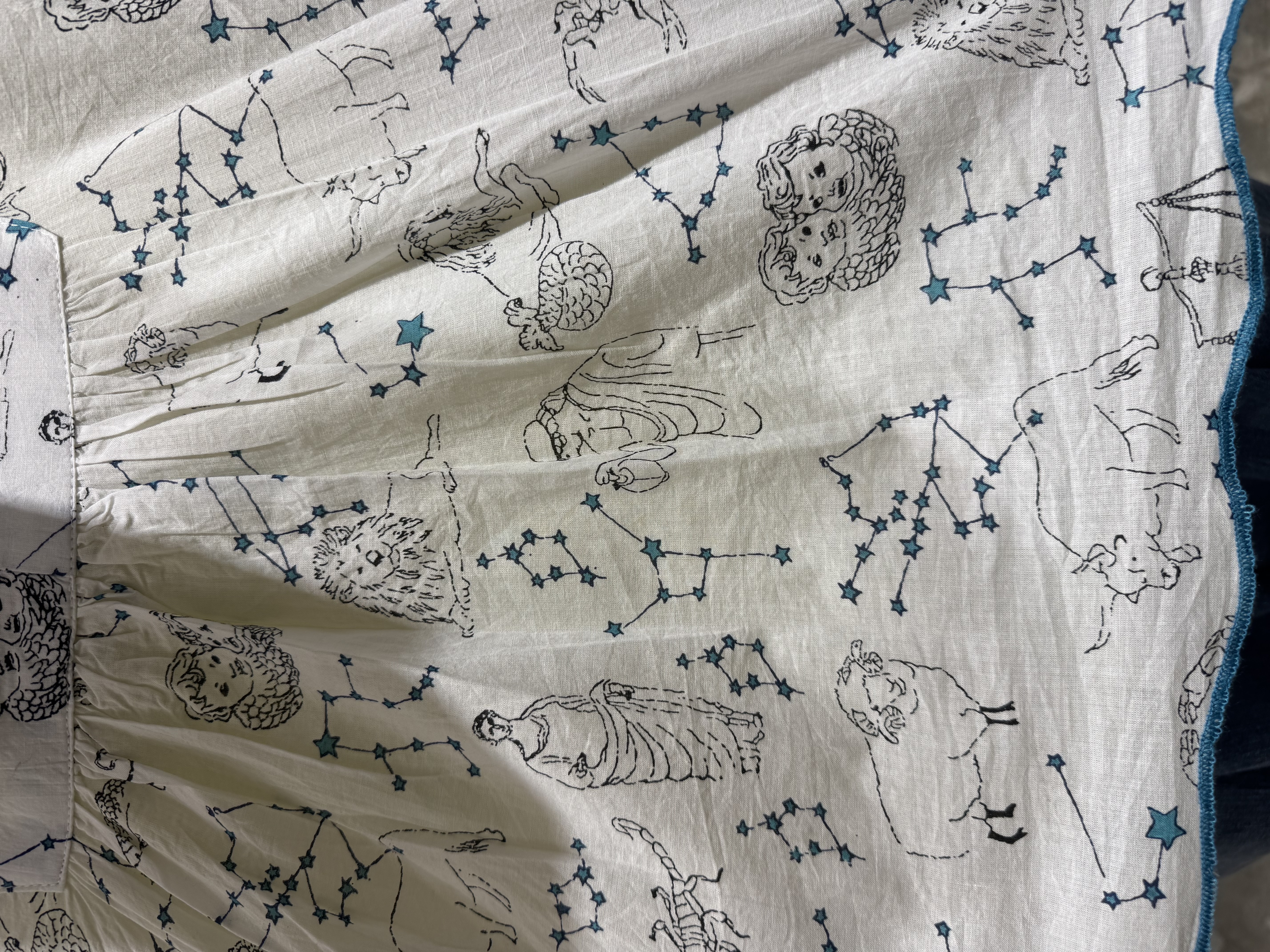 D8F175F2-902A-4D9A-9930-C0E176B23300