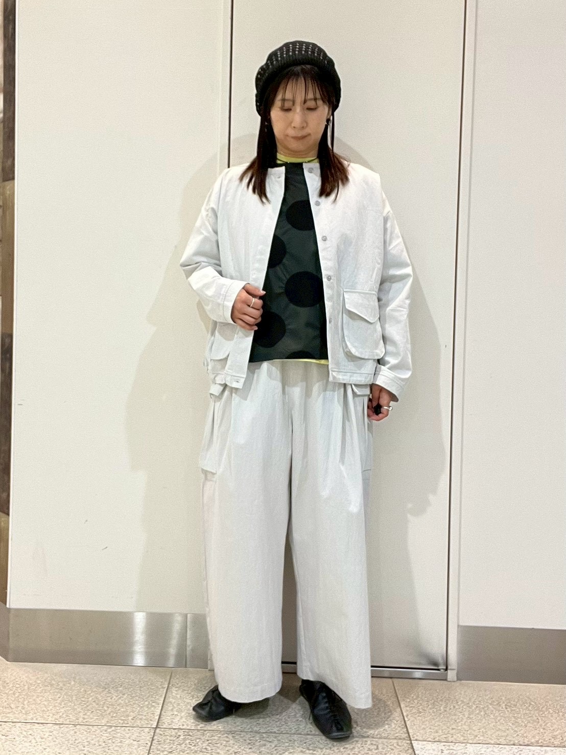 EE3E61EF-BF5F-42A1-8F52-F7E3D2C2B476