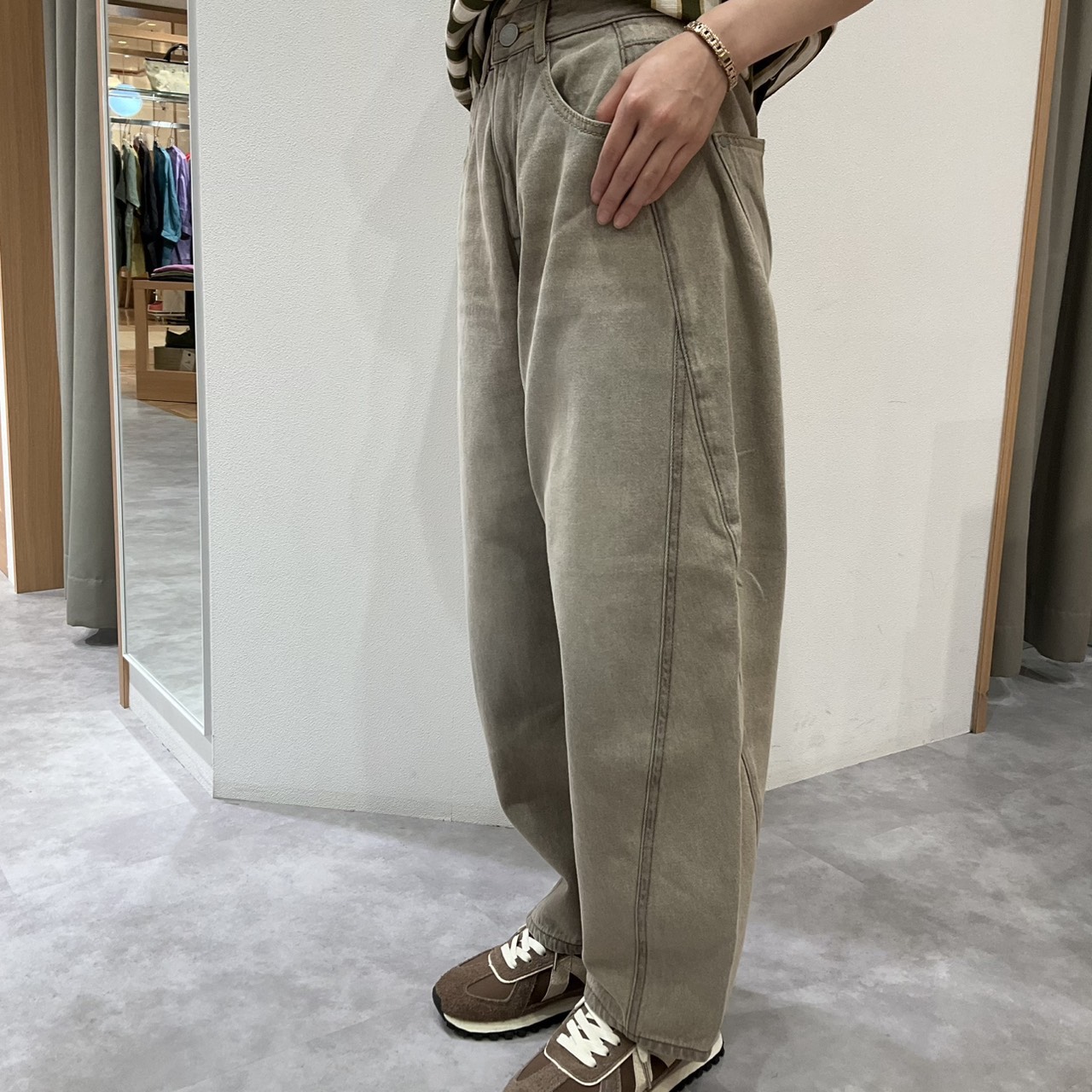 S__121602060